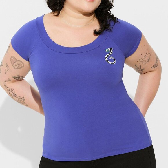 ❤️NWT VINTAGE TORRID TOP - BEETLEJUICE SNAKE FOXY FITTED BOAT NECK SHIRT TEE - Picture 3 of 12